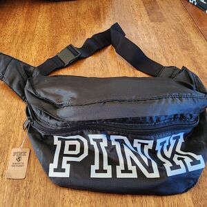 VICTORIA SECRET PINK BRAND CONVERTIBLE bag/fanny pack NEW